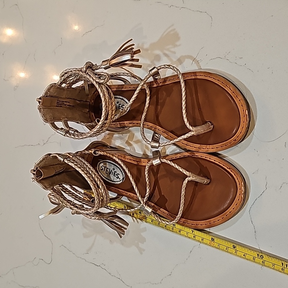 Stevies Girls Gold Gladiator Sandals Size 3